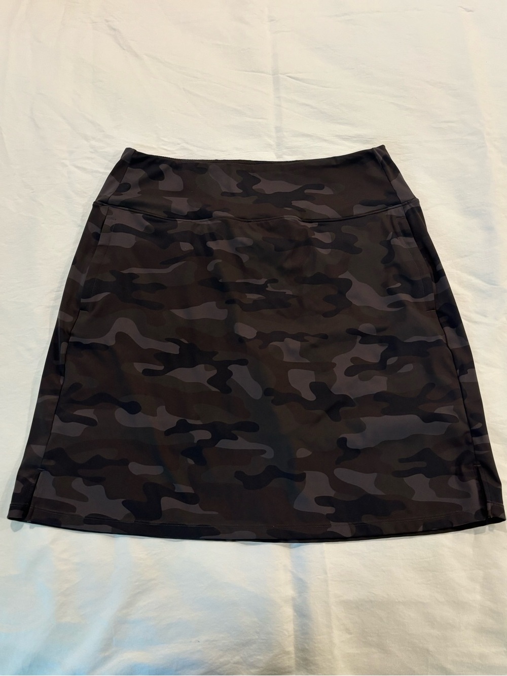 Gradual Women’s Gray Camo Sports Skirt w/ Pockets Size XL